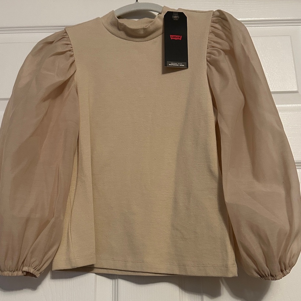 BNWTS Levi's Beige Sheer Sleeve Slim Fit Blouse, Sz Small - Picture 4 of 9